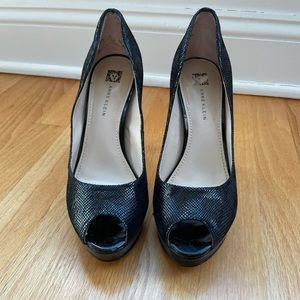 Anne Klein Platform peep toe heels